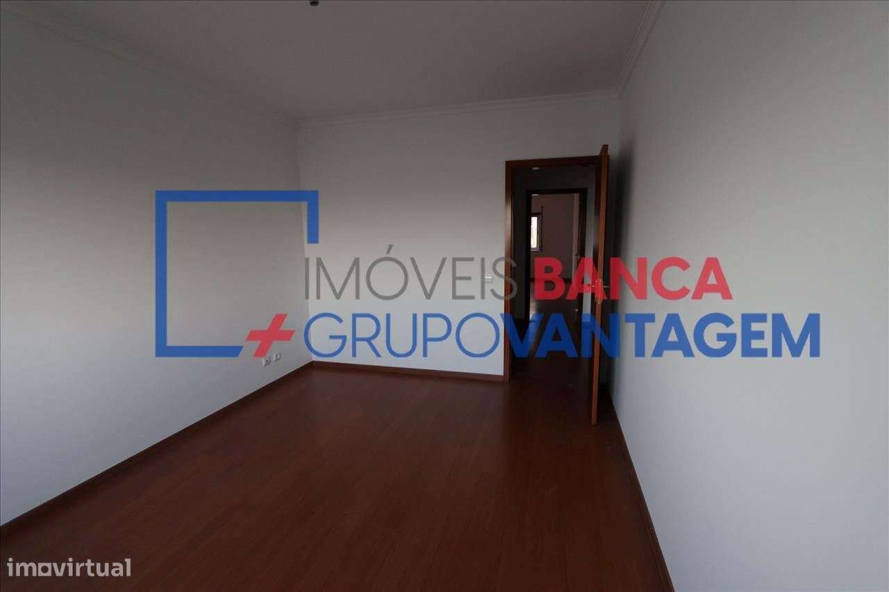 T3 para venda no Barreiro - Grande imagem: 5/10