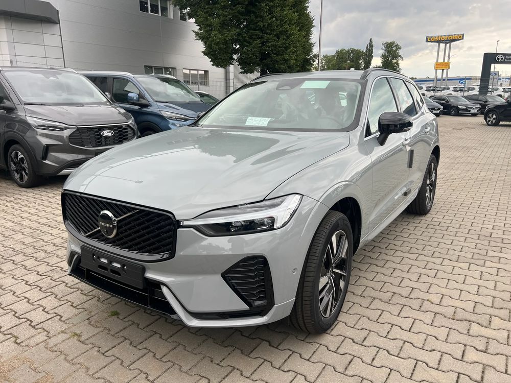 Volvo XC60 II (2017-) B5 B AWD Ultra Dark 2026