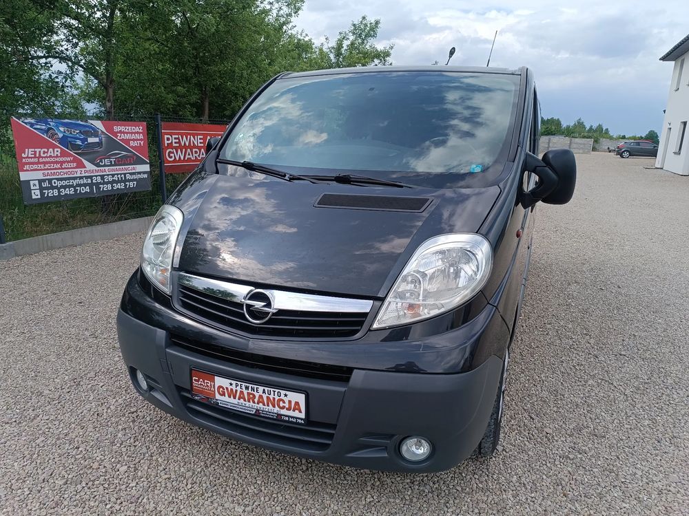 Opel Vivaro I L2H1 2.9t Edition 2012