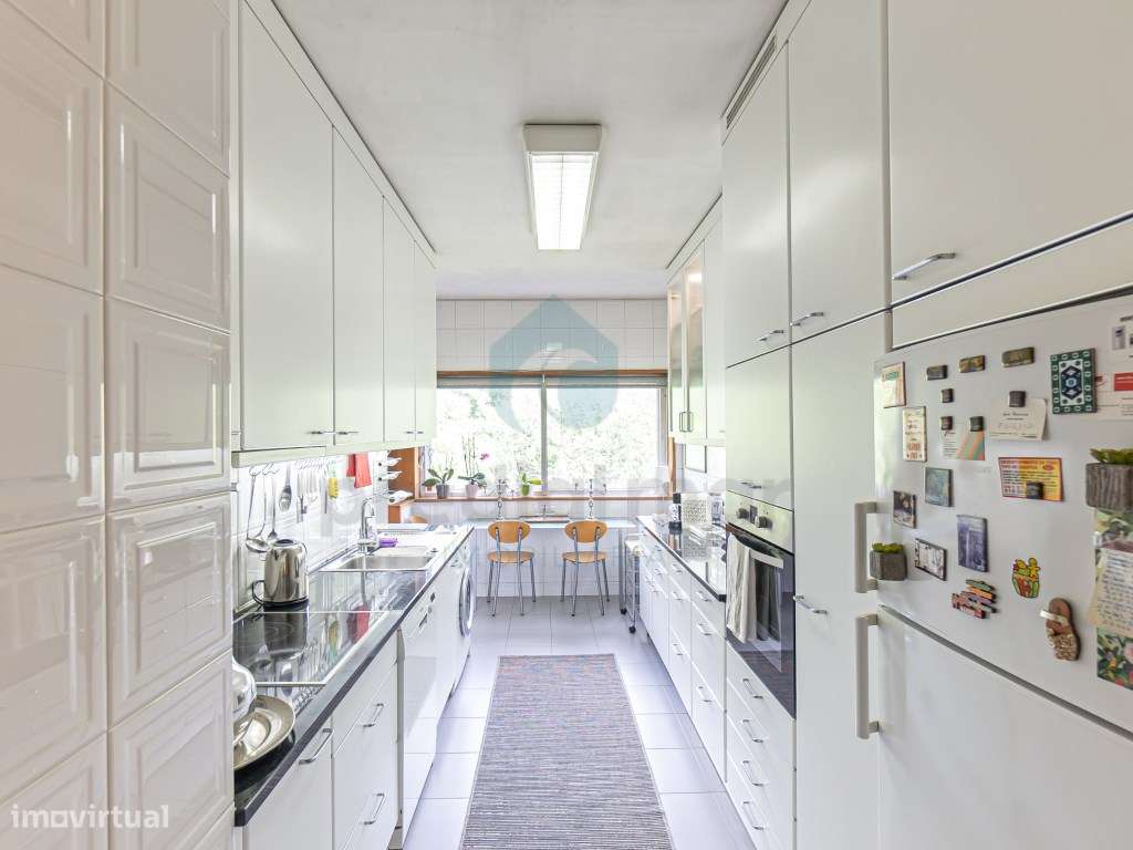 Magnífico T3+1 Duplex com Localização Privilegiada entre a Universi...-8