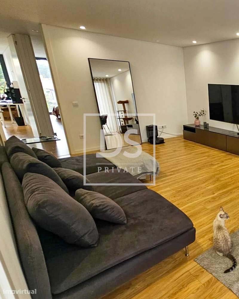 Apartamento T2 em Vilar de Pinheiro com Garagem e Carregador Elétrico - Grande imagem: 4/25