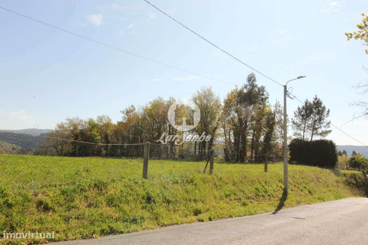 Terreno plano Estorãos Fafe - Grande imagem: 4/4