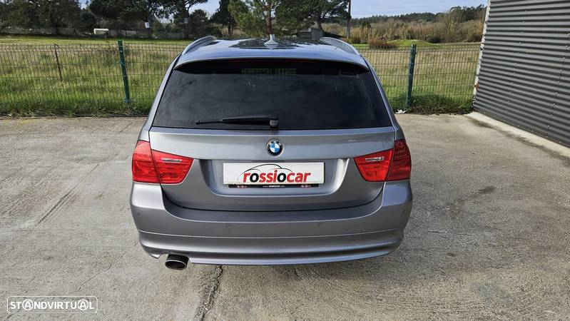 BMW 318 d Touring LifeStyle - 11