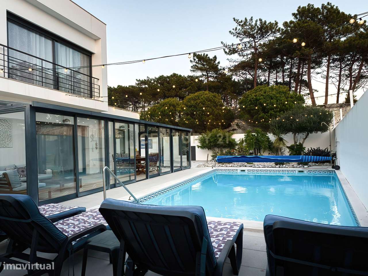 Moradia de Luxo na Nazaré — Conforto, Funcionalidade e Localização de - Grande imagem: 4/57