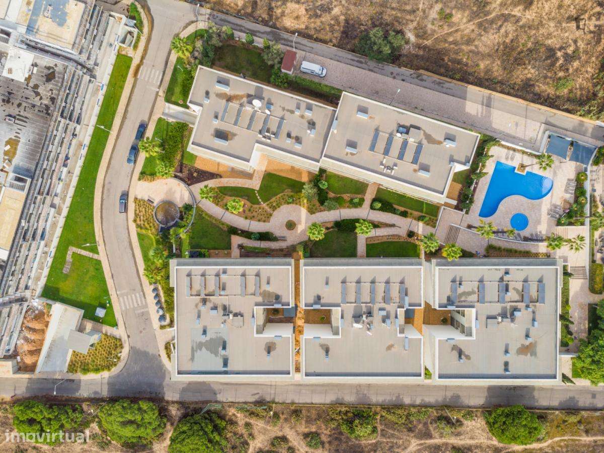 Apartamento com 2 quartos - localizado em Quarteira - Grande imagem: 5/6