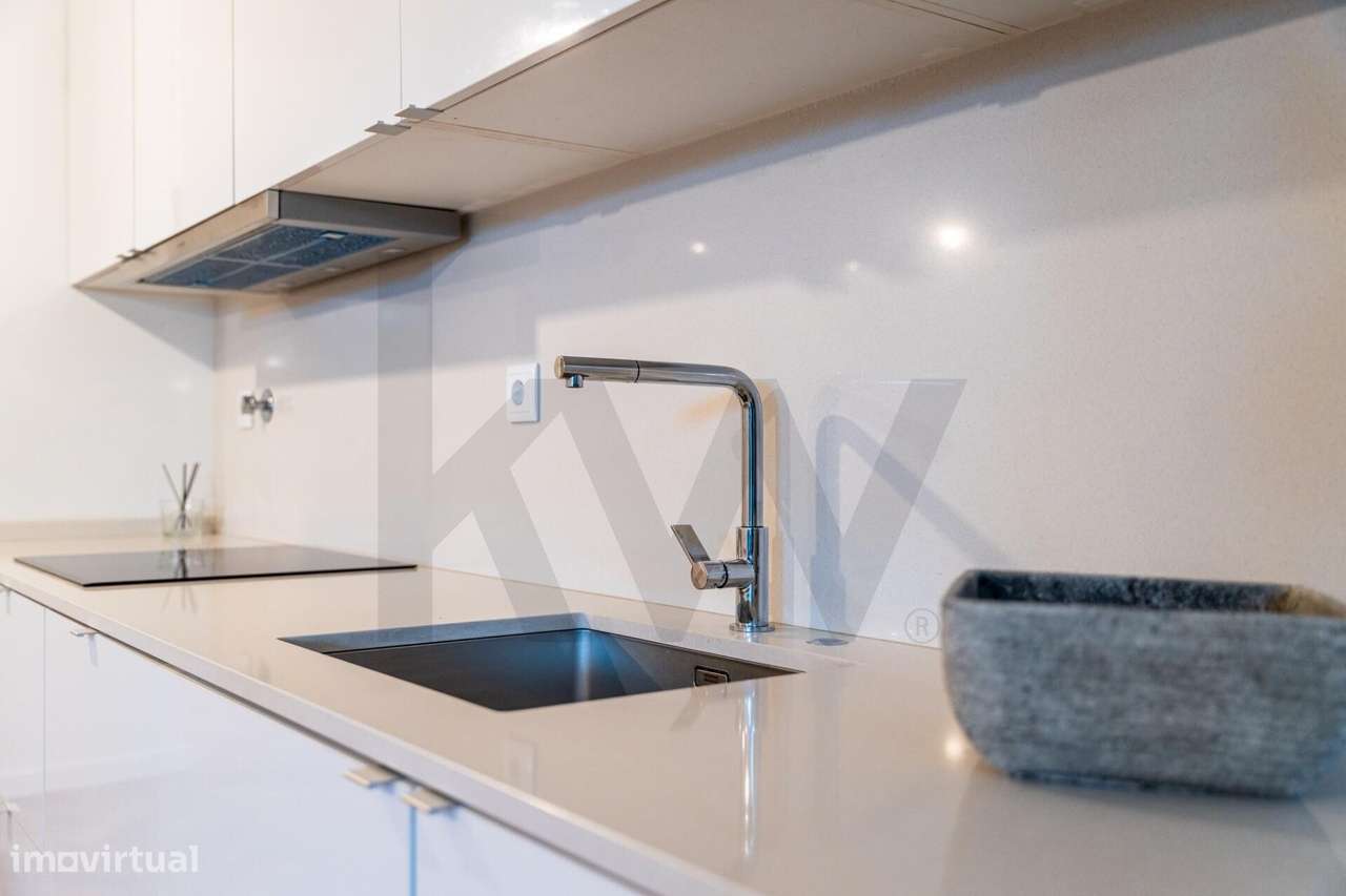 Charmoso Apartamento T2 no Estoril a 5 minutos a pé da praia-24