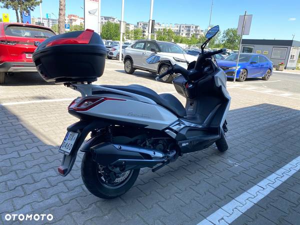 Kymco Downtown - 3