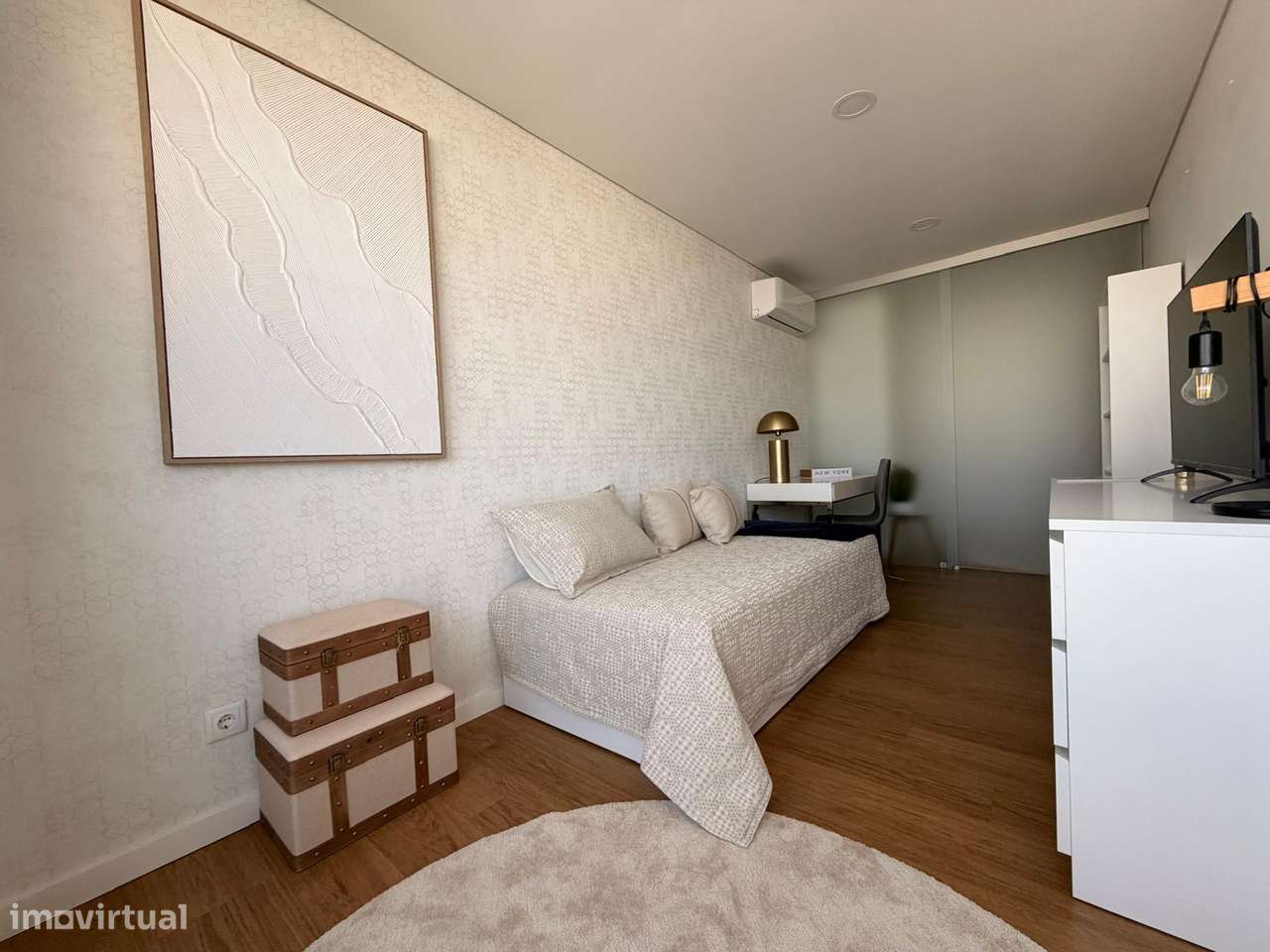 Apartamento T2 Duplex Mobilado na Av. Dr. Lourenço Peixinho-12