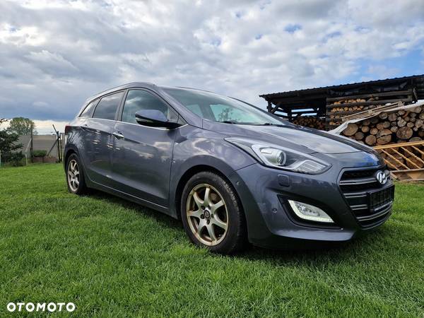 Hyundai I30 1.6 CRDi BlueDrive Premium DCT - 1