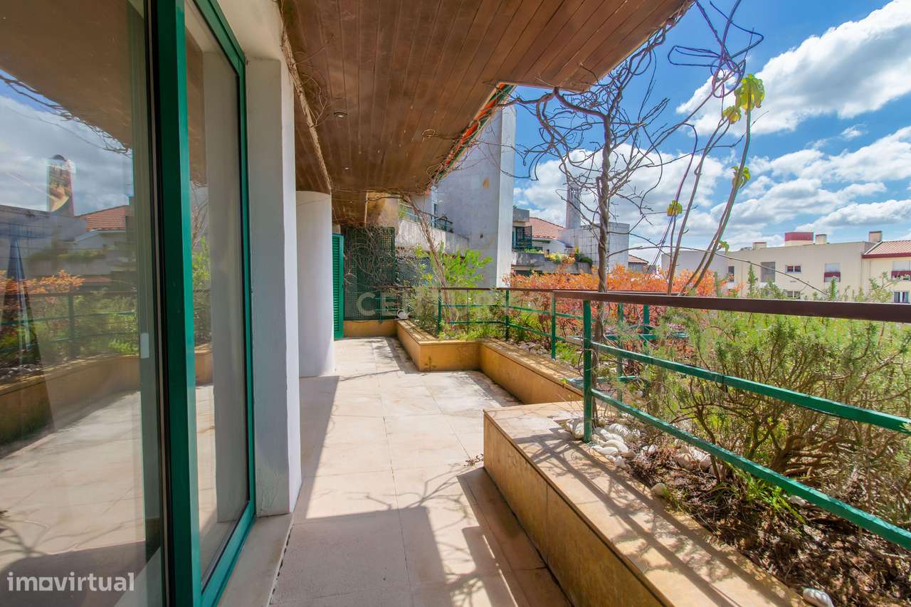 Apartamento T2 para arrendar - Belas Clube de Campo - Grande imagem: 5/20