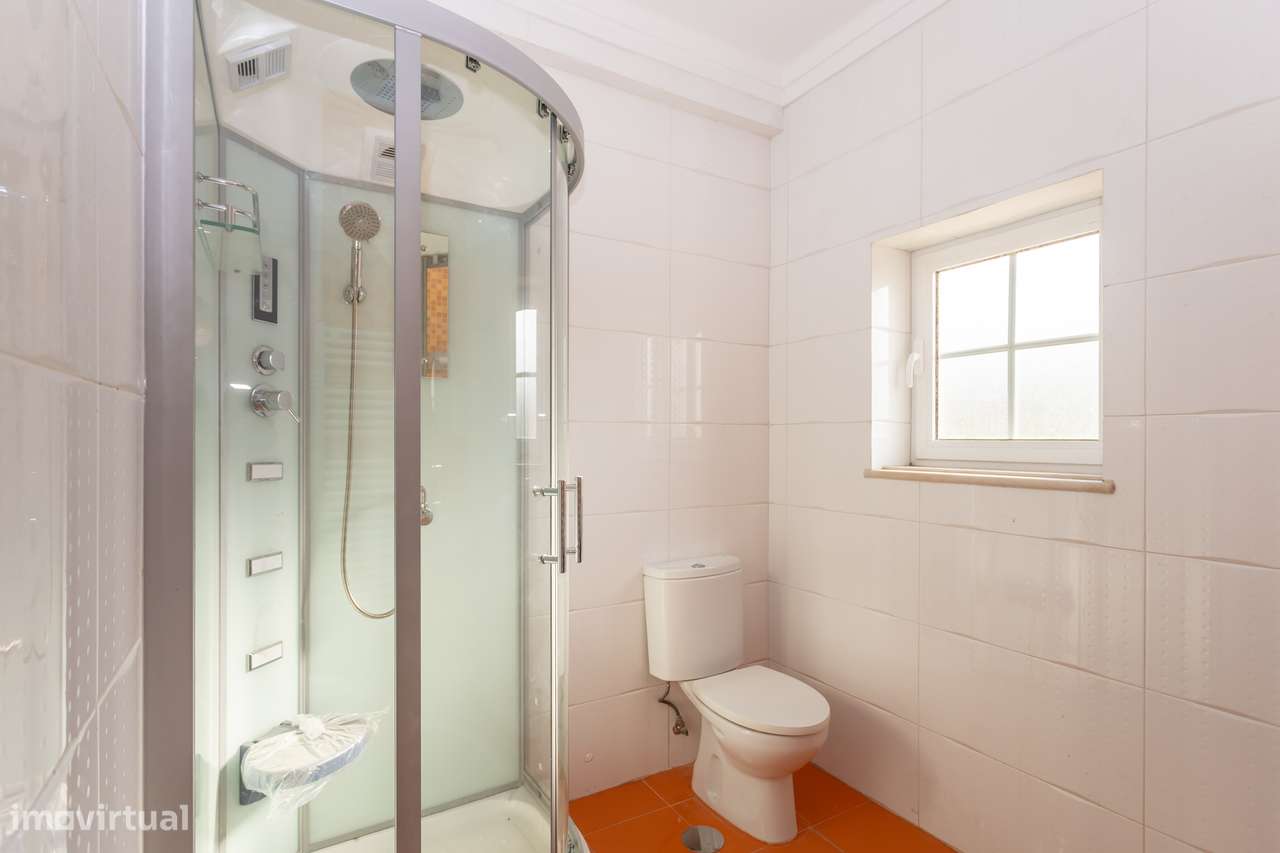 Herdade Exclusiva em Alenquer - Uma Oportunidade Única!-12