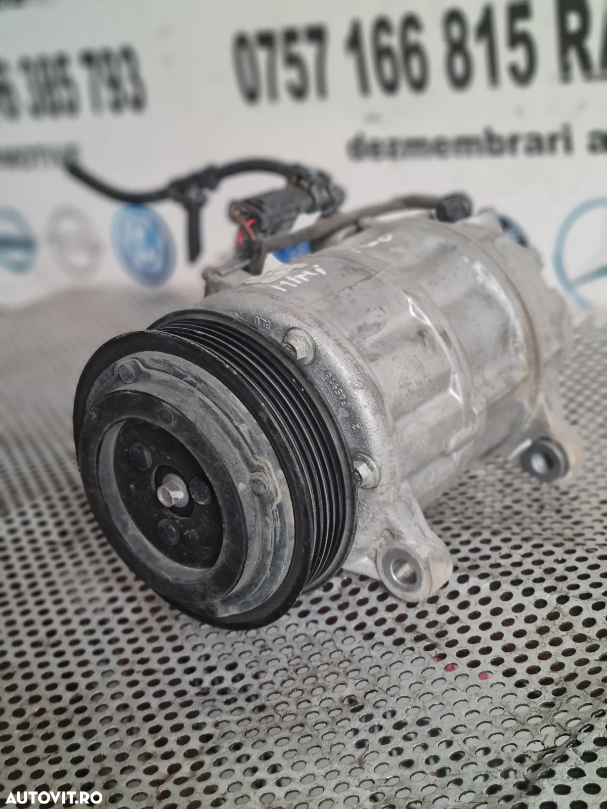 Compresor Clima AC Bmw X1 X2 F39 F48 Seria 2 F45 F46 Mini F55 F56 F57 F60 2.0 D B47 Cod 6842618 Sub 10.000 Km - Dezmembrez Mini / Bmw - Dezmembrari Arad - 5