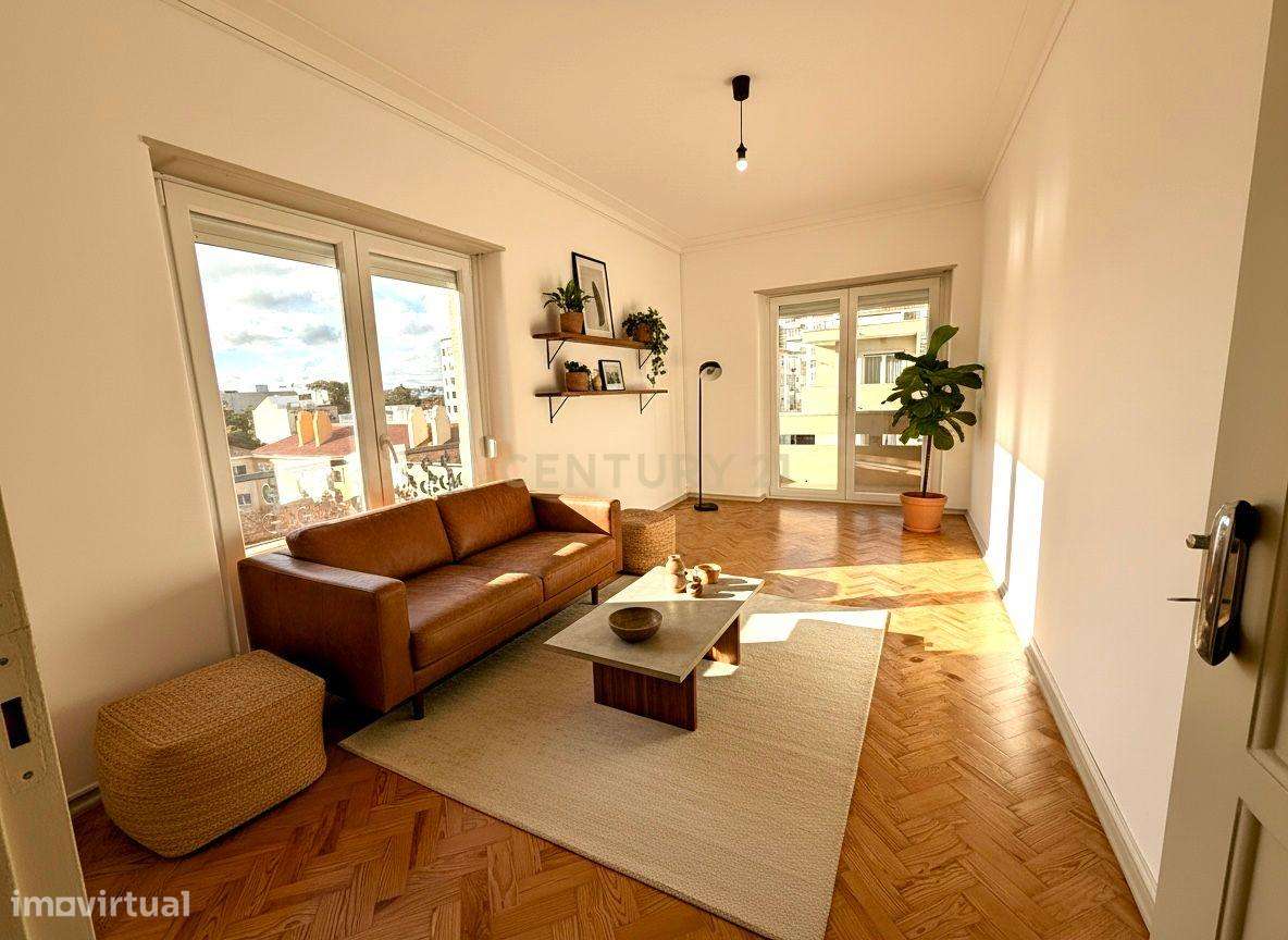 T3 em Alvalade com ótimas varandas - Grande imagem: 4/21