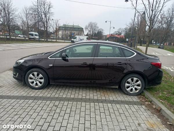 Opel Astra IV 1.4 T Business - 11