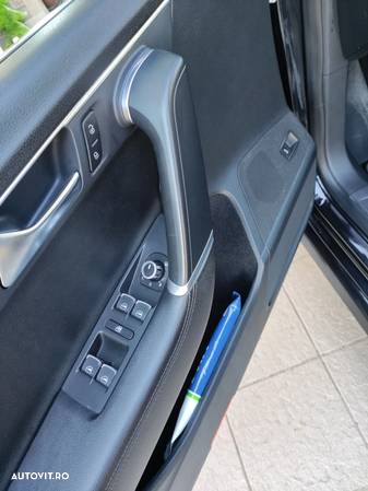 Volkswagen Passat 2.0 TDI BlueMotion Tehnology Comfortline - 15