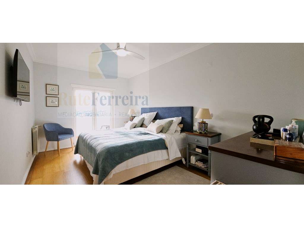 Apartamento T3 no Condomínio Campo Real !!-17