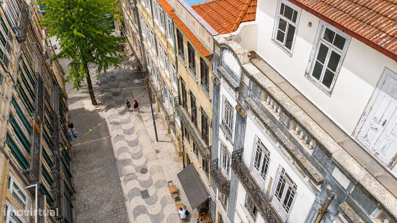 Prédio de rendimento em propriedade total nas Galerias de Paris | Comé-1