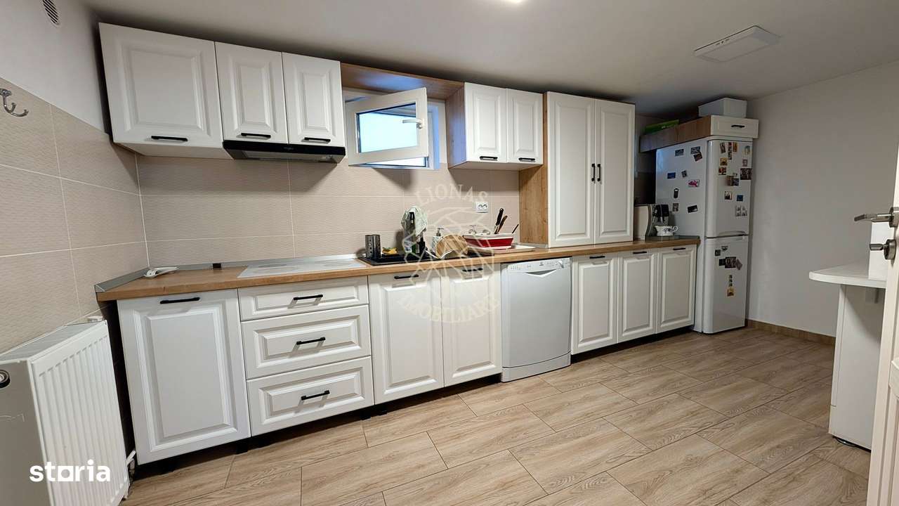 Casa 6 camere 244 mp+ Spatiu Comercial- teren 500 mp-Zona Han - Imagine principală: 5/15