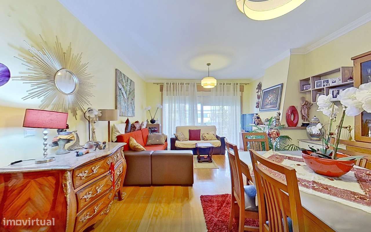 T2 Varanda | Suite | Garagem-6