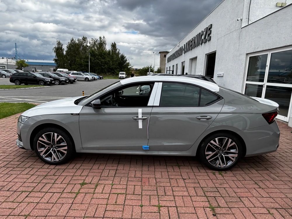 SKODA OCTAVIA Octavia Sportline 1,5 TSI m-HEV 150 KM 7-biegowa DSG