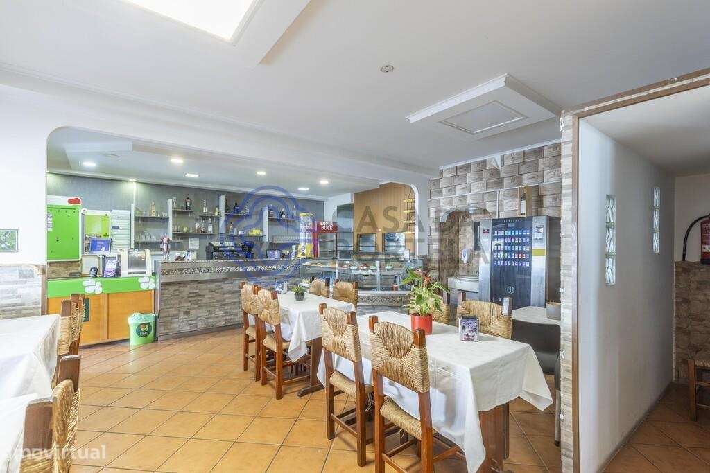 Vende-se espaço comercial em Palmela perto da St. Peter's School. - Grande imagem: 5/21