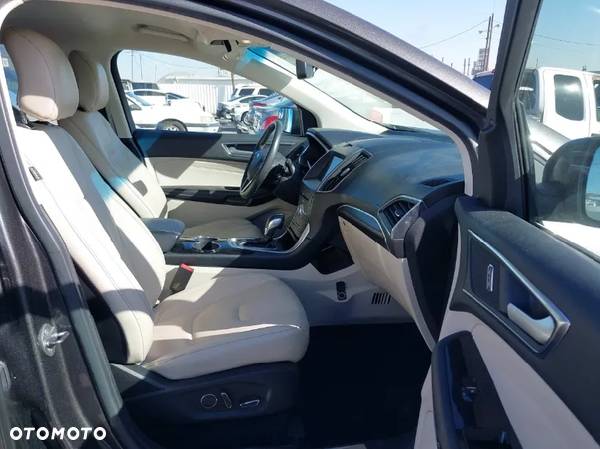 Ford EDGE - 6