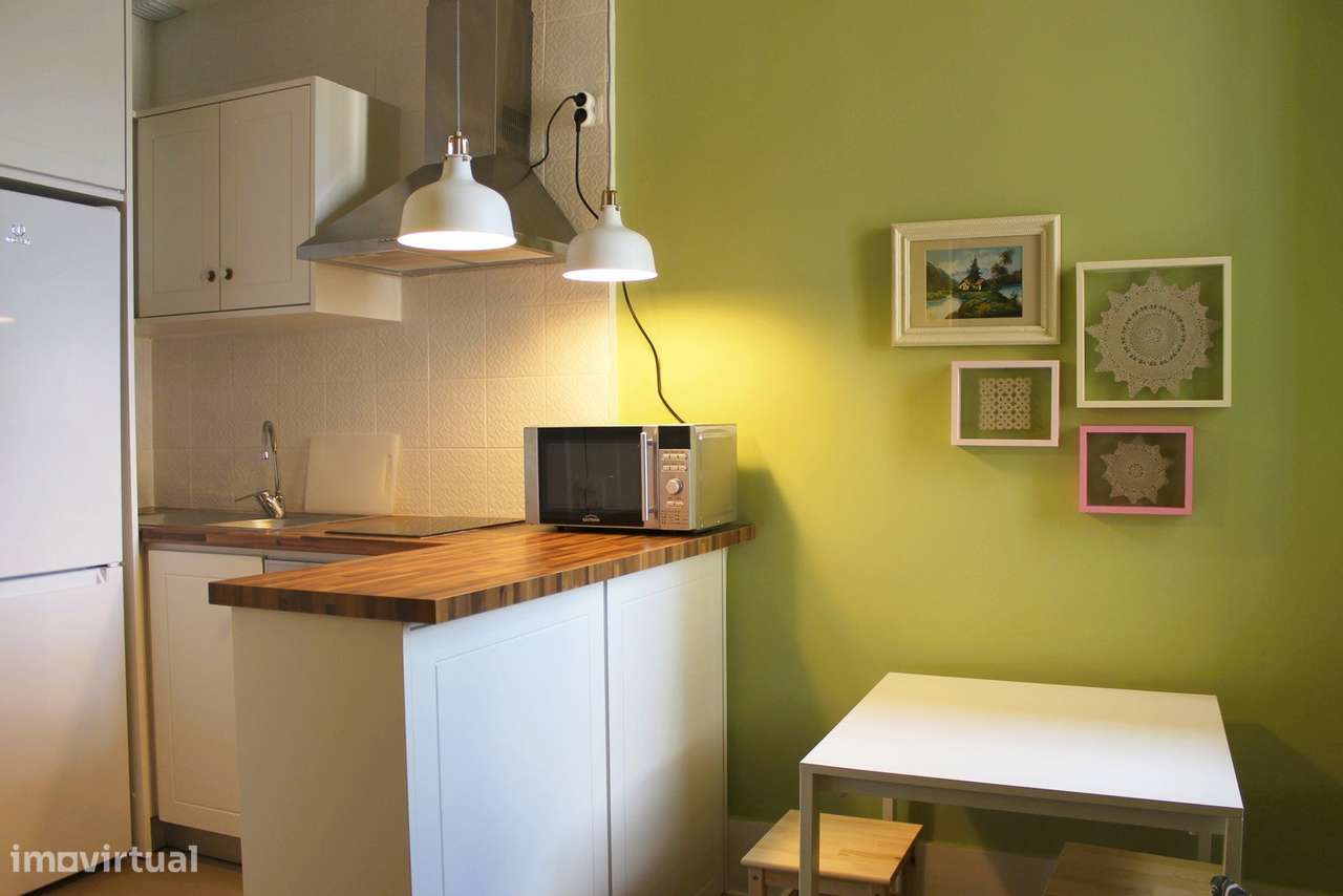 Prédio Renovado com 2 T2 – Excelente Rentabilidade na Baixa de Coimbra-1