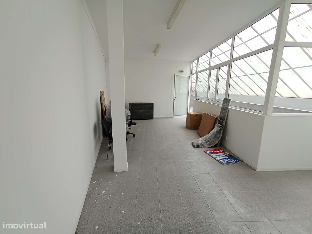 Escritório no centro da cidade de Fafe - Grande imagem: 2/12