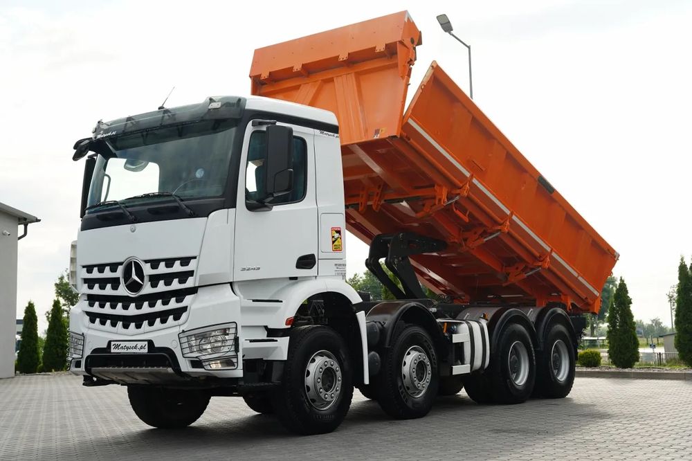 Mercedes-Benz Arocs 2014