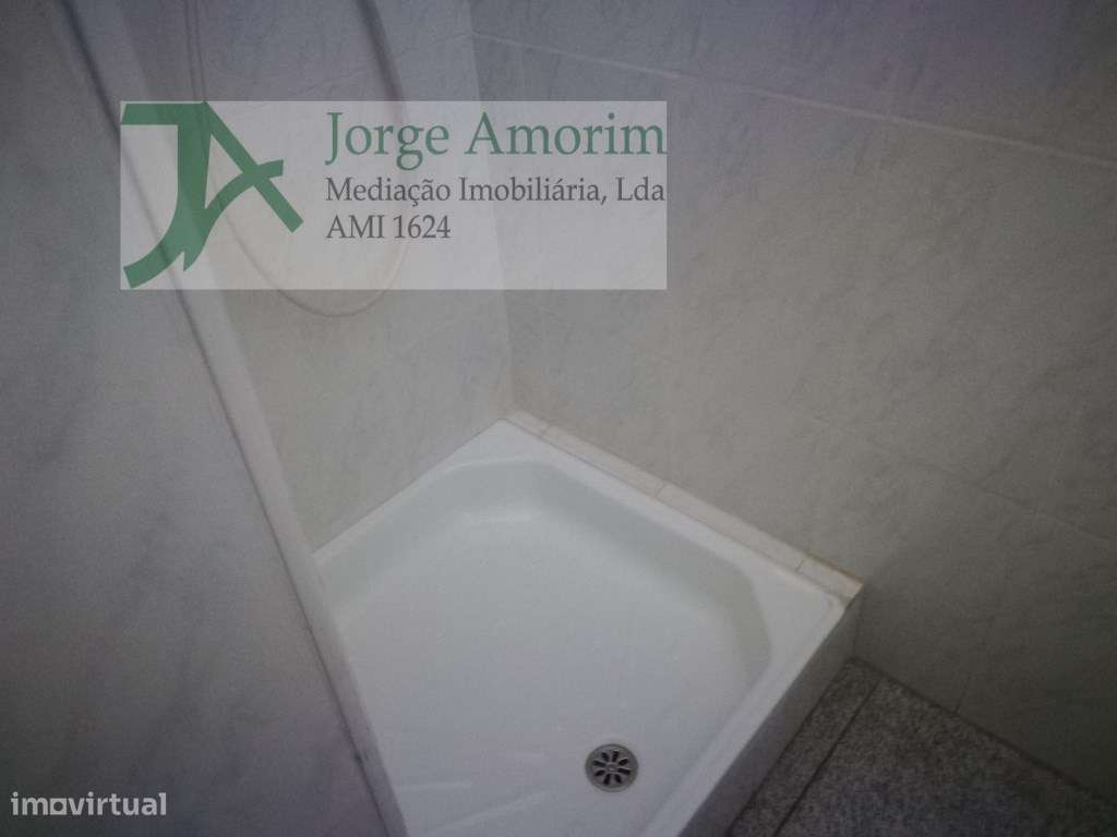 Armazém 650 m2. escritório 50 m2. - Grande imagem: 3/3