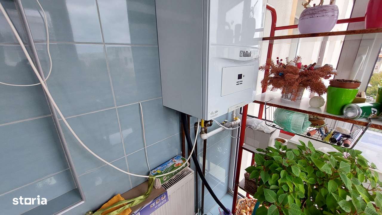 Vand Super Apartament 3 camere etaj 3 Centru Robea mobilat utilat-4