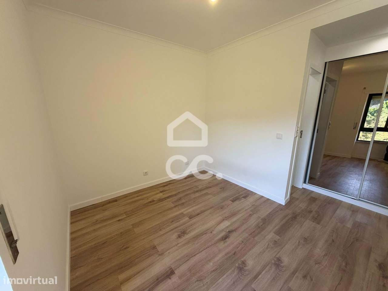 Apartamento T3 com Varanda e Arrecadação em Feijó-17