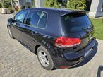 Volkswagen Golf - 8