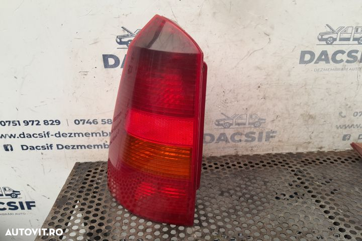 Lampa / Tripla stop stanga pe aripa COMBI Ford Focus 1  [din 1998 pan - 2