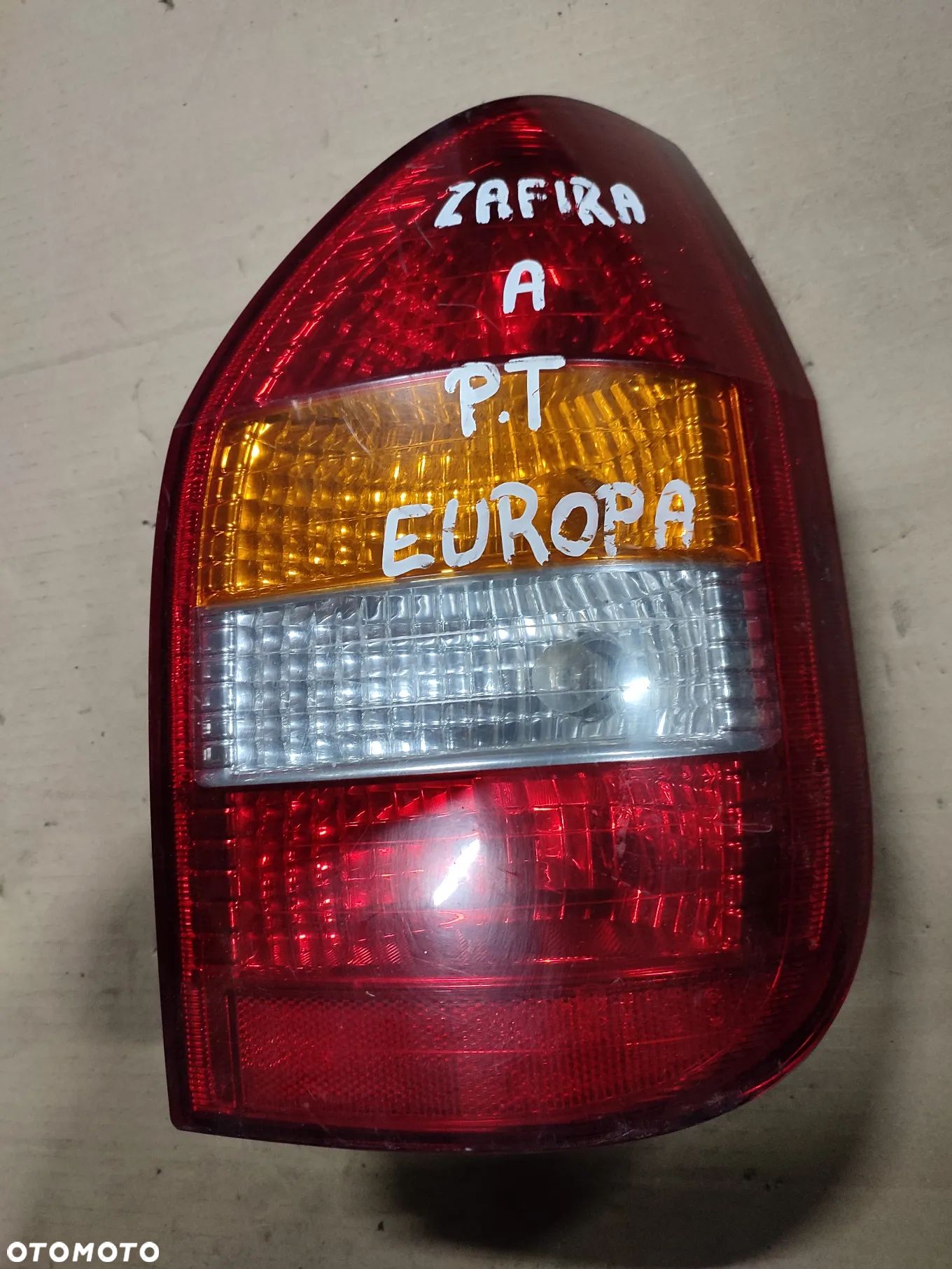 Opel Zafira A lampa prawa tył tylna - 1