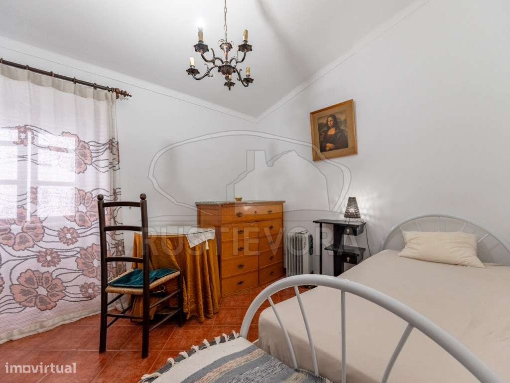 Moradia Unifamiliar T2 no Centro Histórico de Évora - Grande imagem: 3/21