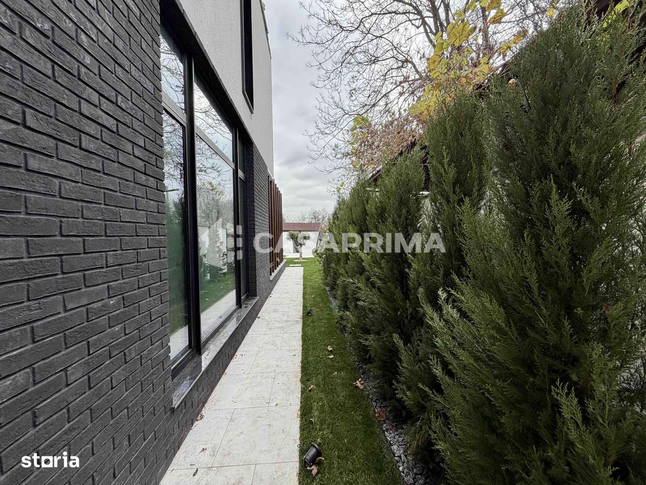 Uită de penthouse – alege o casa de lux în Copou !-17