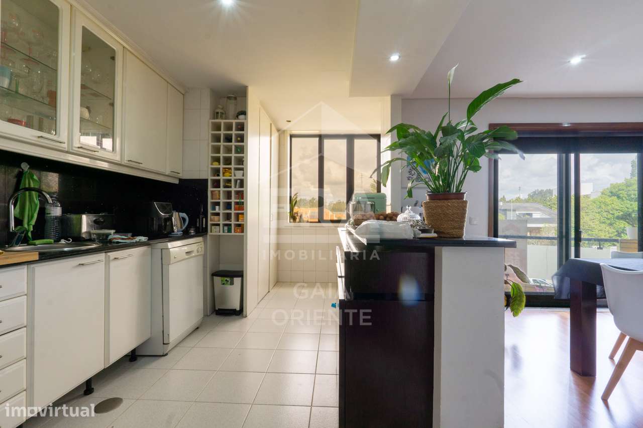 Apartamento T2+1 com Garagem e Garantia ERA-17