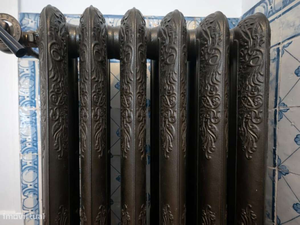 T2 de charme no Chiado | Traça pombalina | Mobilado | Pronto a habitar - Grande imagem: 5/32