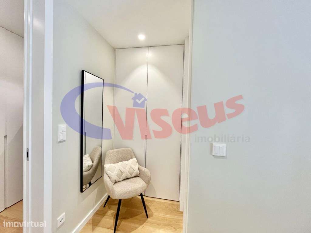 Apartamento T2 Oliveira do Douro-19