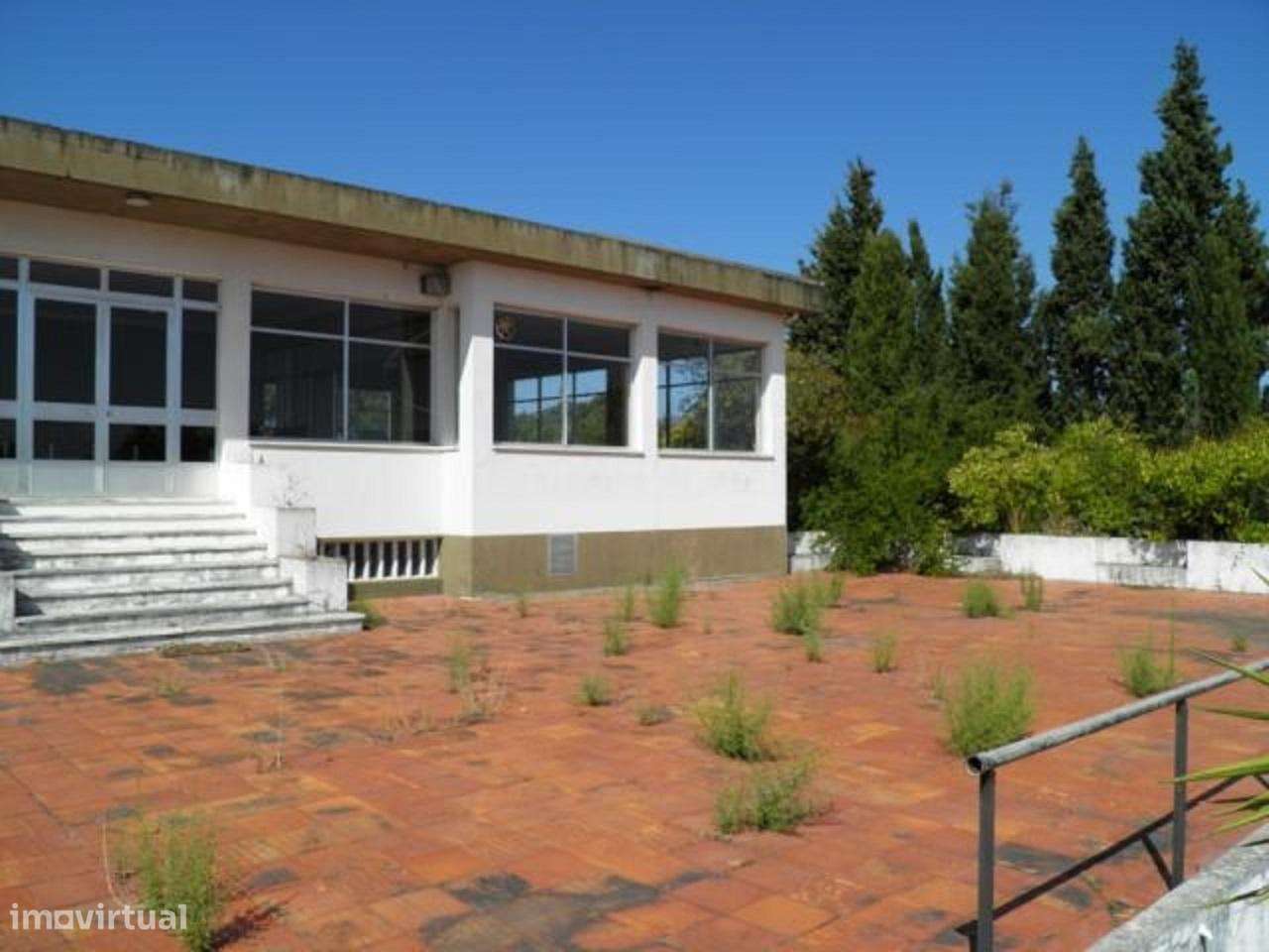 Unidade Turística e Restauração - Grande imagem: 2/3