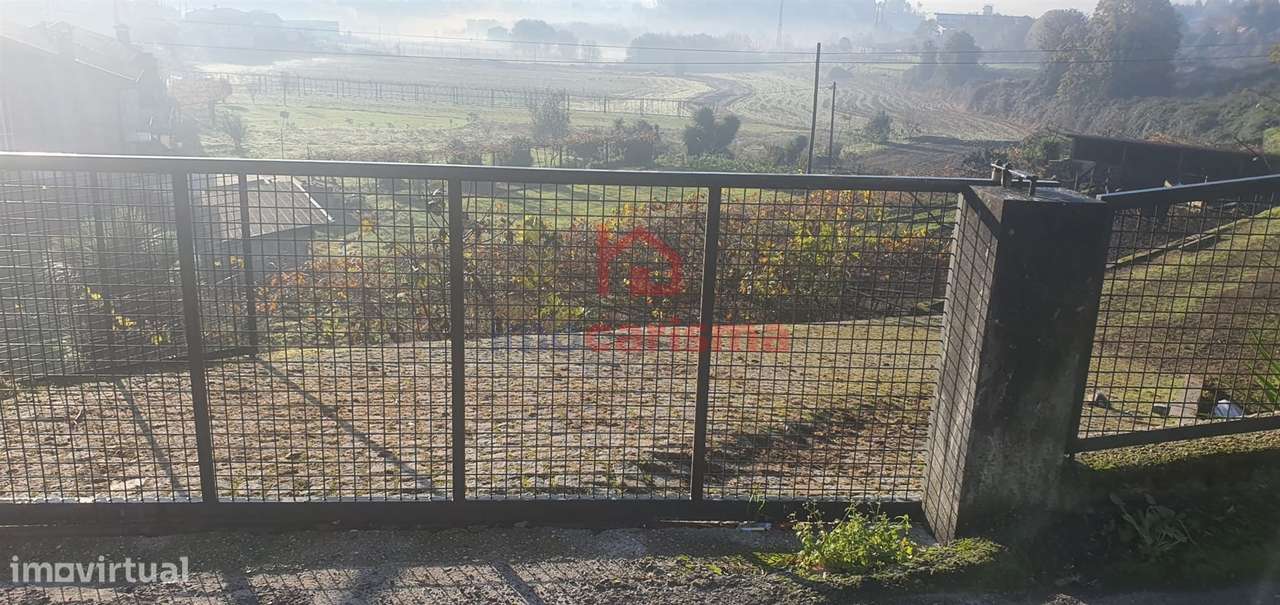 Terreno para construção com 4.340m2 em Sanfins Ferreira, Paços de Ferr-5