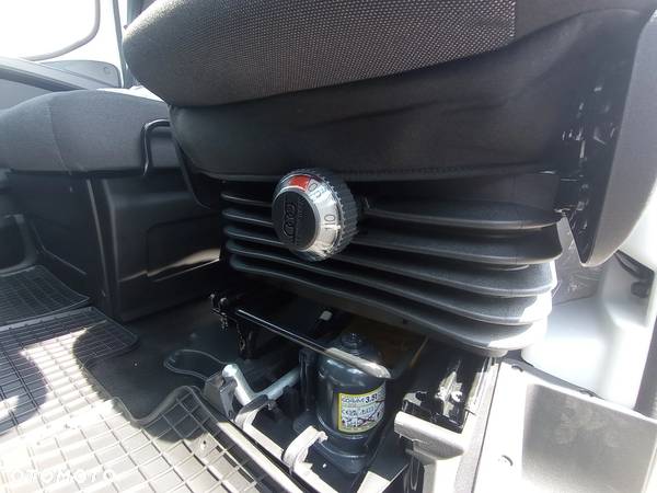 Iveco Daily 35S18H, 3.0l 180KM, od ręki - 8