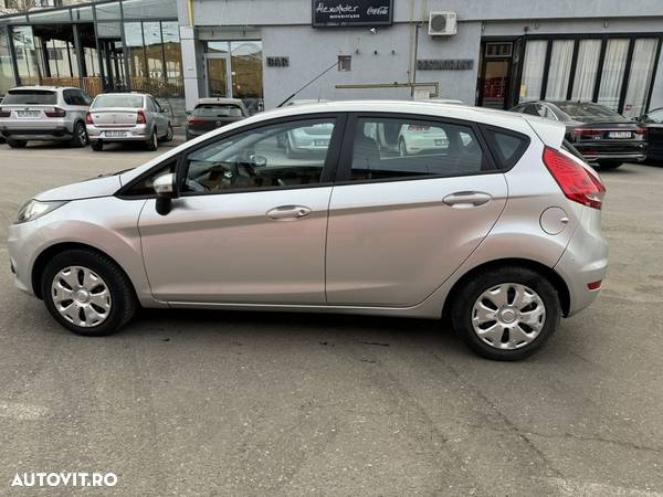 Ford Fiesta - 4