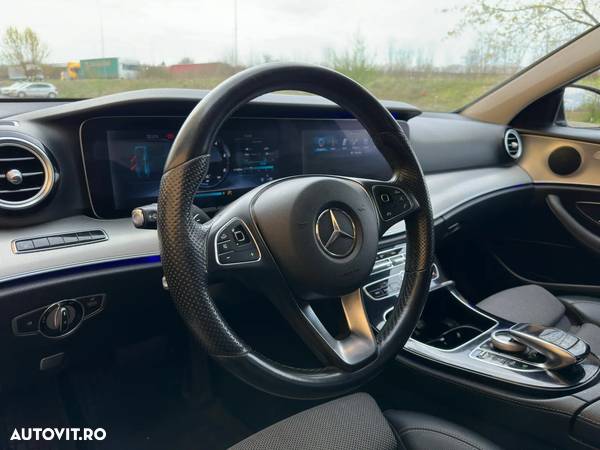 Mercedes-Benz E 200 d Aut. - 3