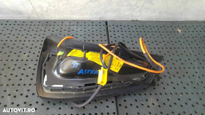 Airbag scaun stanga opel astra h a04 13139837lh - 2