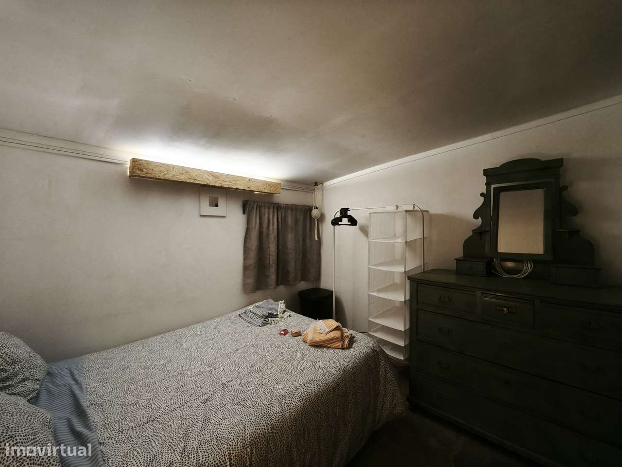 Moradia T0 c/ exterior - Grande imagem: 4/20