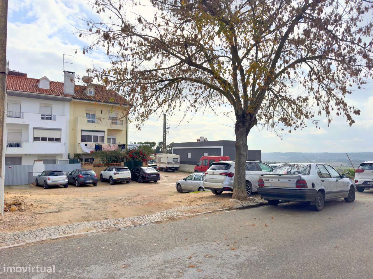 Terreno urbano de 826,74m2, em Santarém - Grande imagem: 4/12