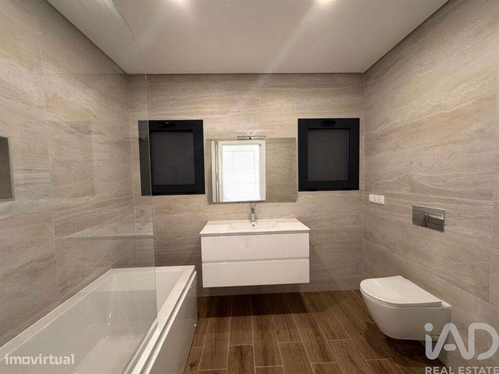 Casa / Villa T3 em Fernão Ferro de 158,00 m2 - Grande imagem: 4/14