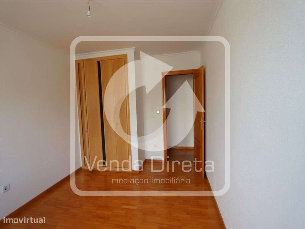Apartamento T3 | 137 m² | Varanda | Arrecadação | Estacionamento | ...-18